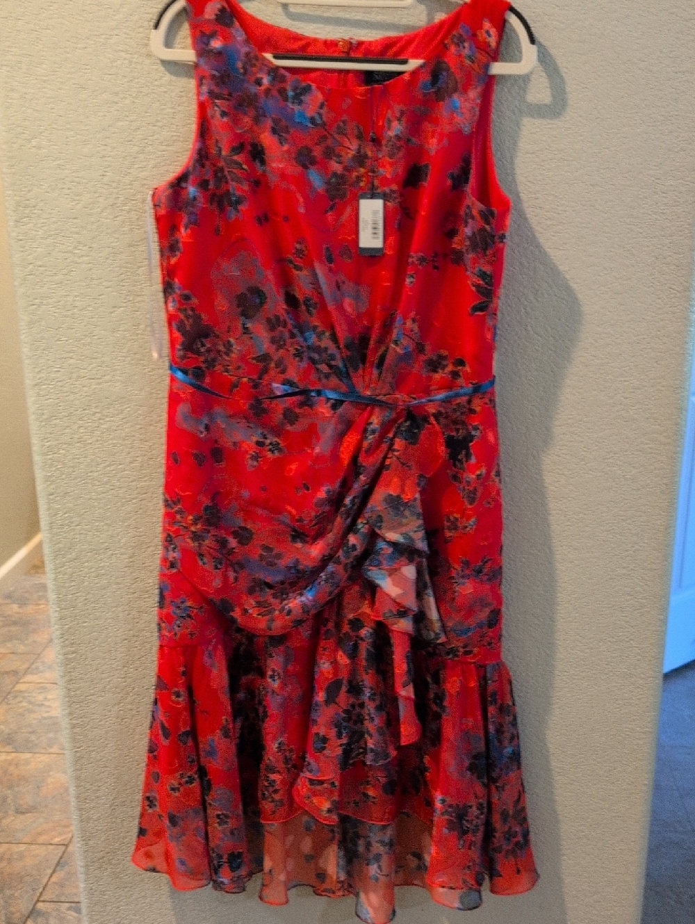 Marchesa Red Floral Sleeveless Midi Dress with Navy Floral Print Luxury - Picture 5 of 8
